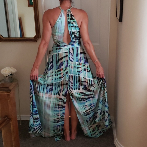 Formal maxi dress - Picture 3 of 3